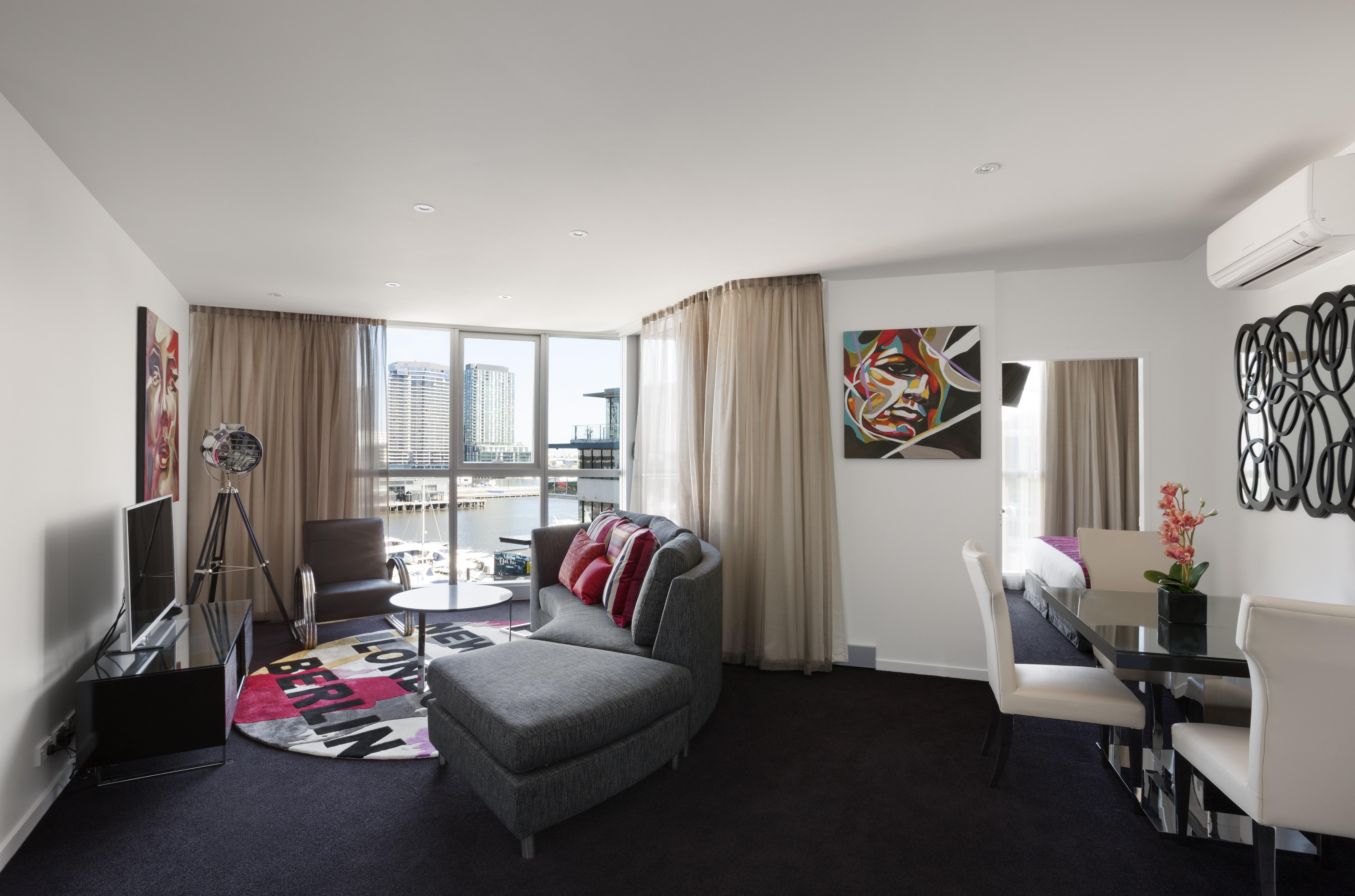 The Sebel Melbourne Docklands Hotel Экстерьер фото