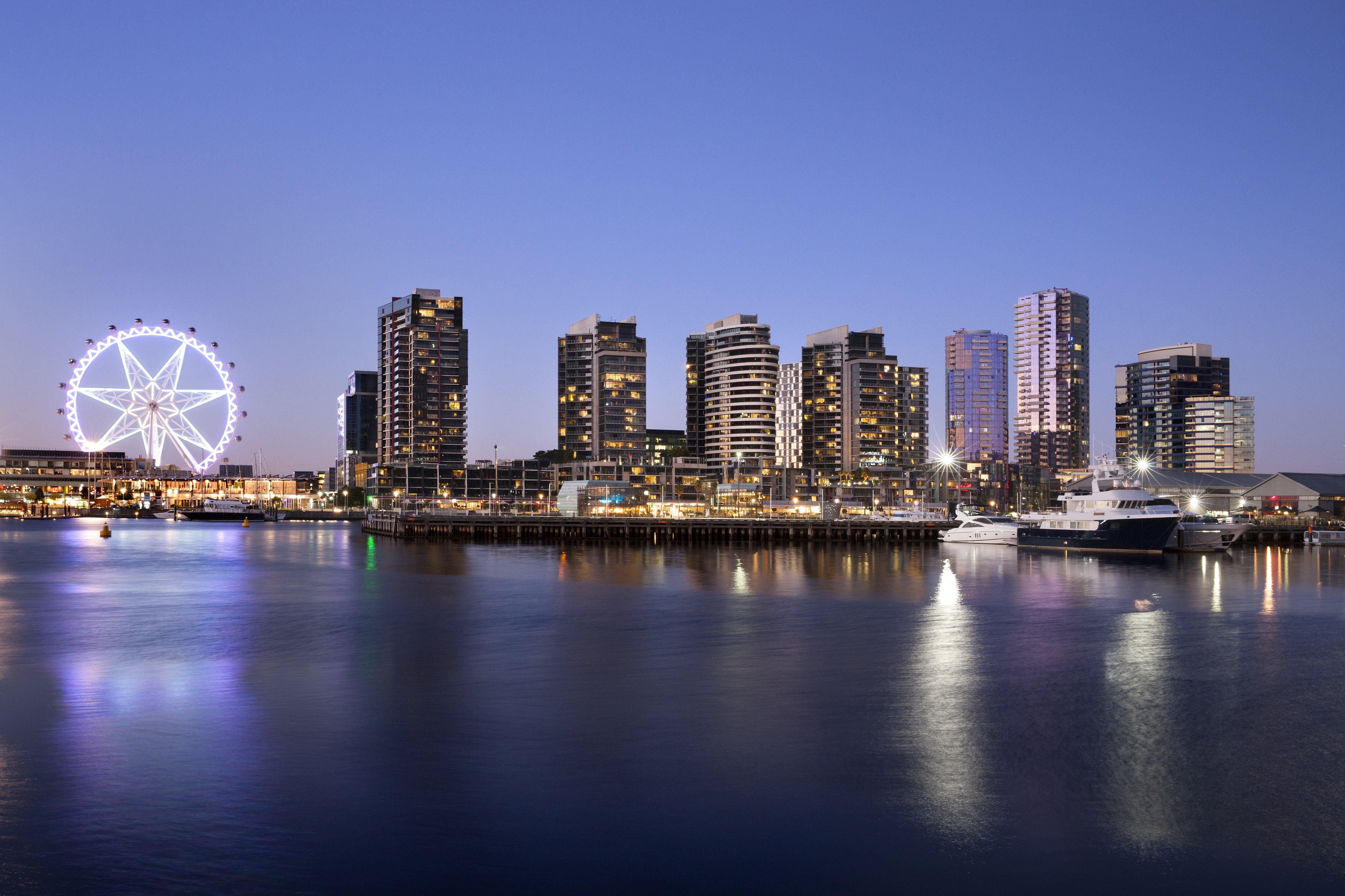 The Sebel Melbourne Docklands Hotel Экстерьер фото